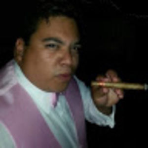 Meet your Posher, Lasaro